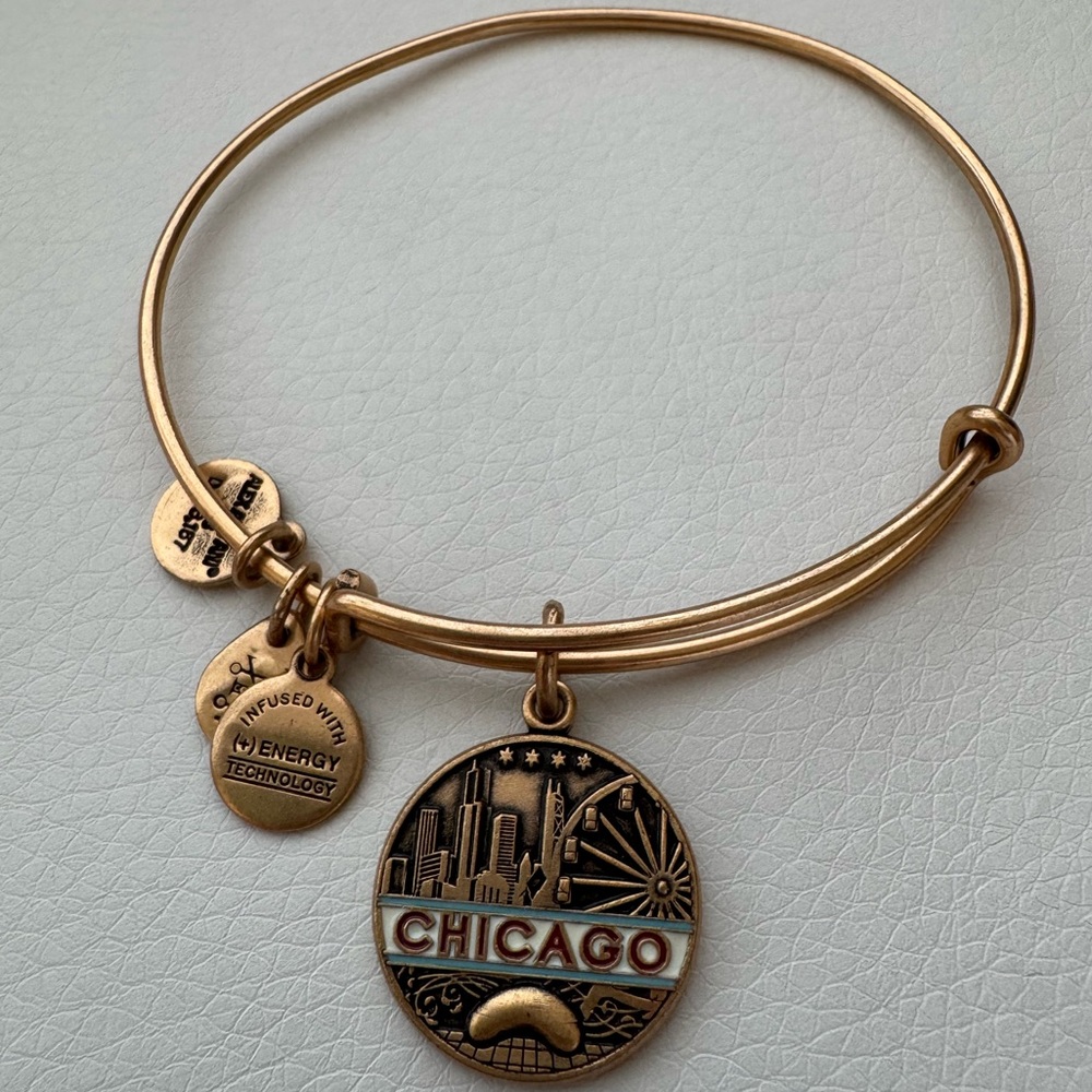 Gold Chicago Charm Bracelet